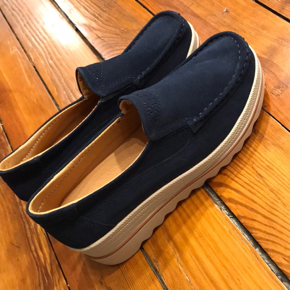 NEW Platform Loafers